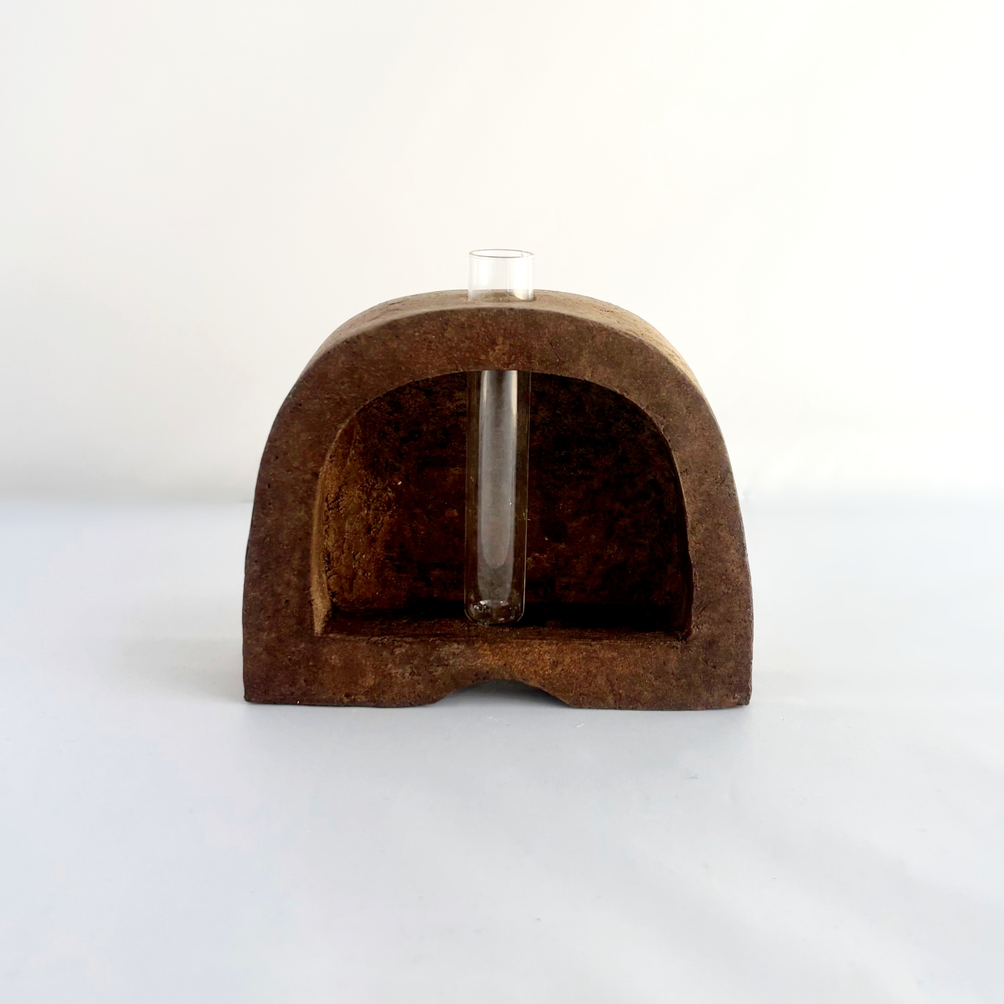 COFFEE STONE 鬼守の一輪（一輪挿し）背面